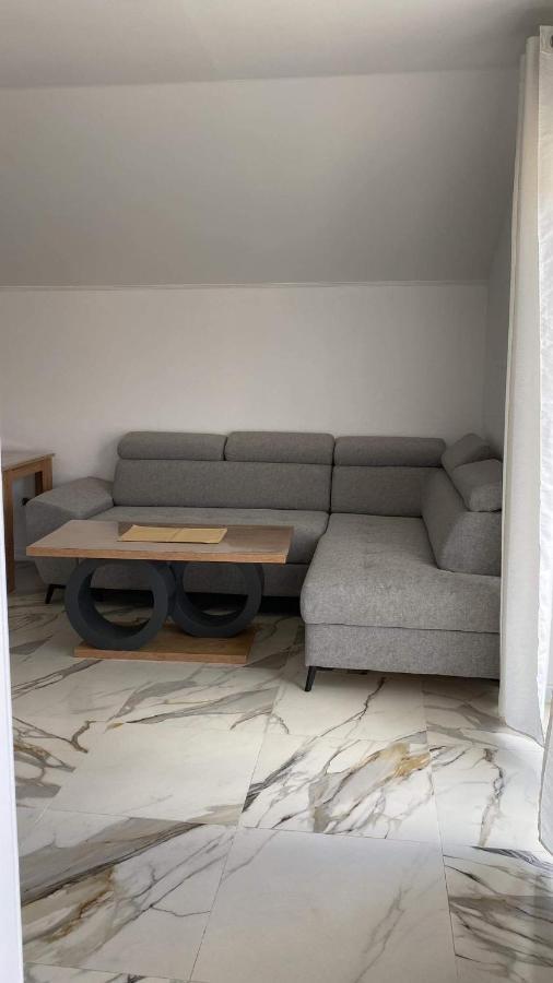 Apartman Zepce Exterior photo